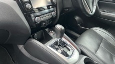 Nissan Qashqai 1.6 dCi Tekna 5dr Xtronic Diesel Hatchback